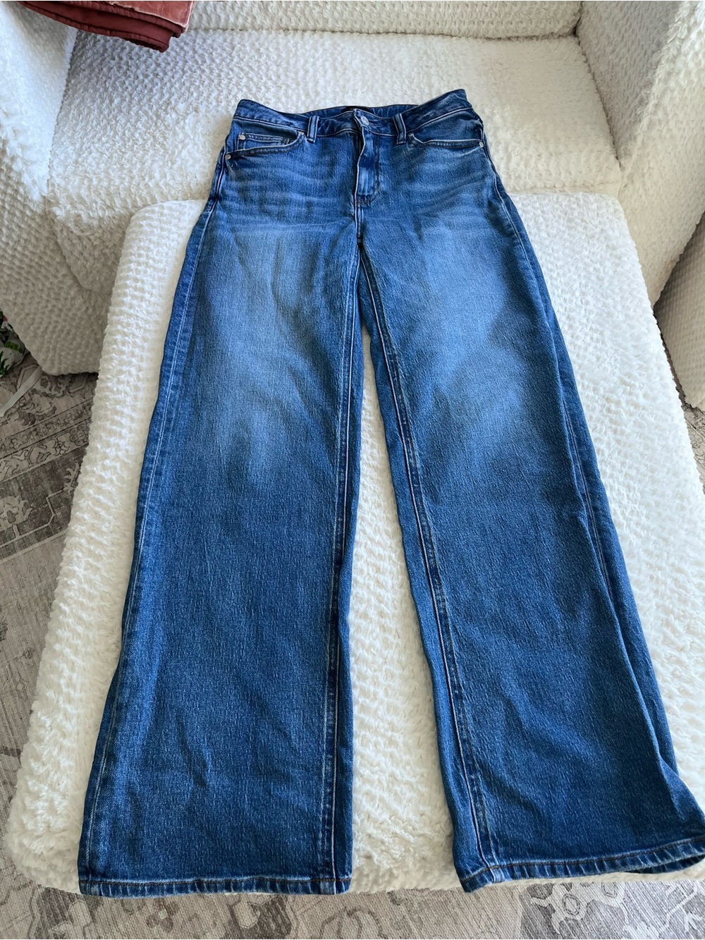 Quince Wide-Leg Jeans in Medium Blue Wash